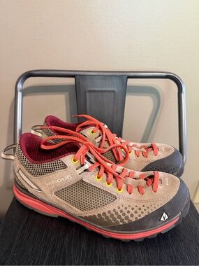 Vasque Grand Traverse Hiking Shoes Taupe Coral Vibram Women's 9.5
